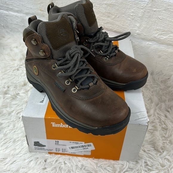 NIB Timberland White Ledge Mid Ankle Boot Dark Brown - Picture 1 of 12